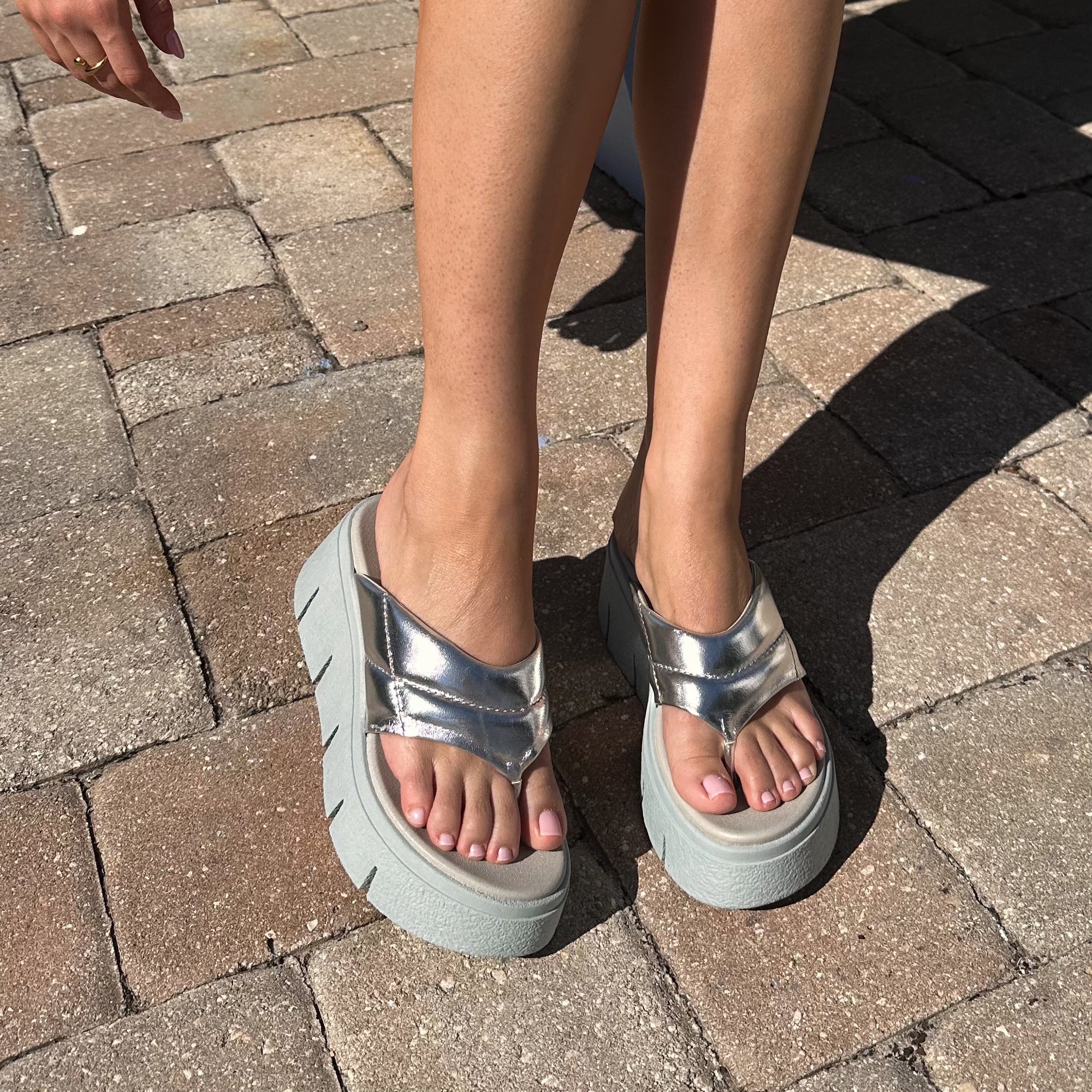 Abba Luxmotion Leather Thong Wedge Sandal - Color Metallic Silver