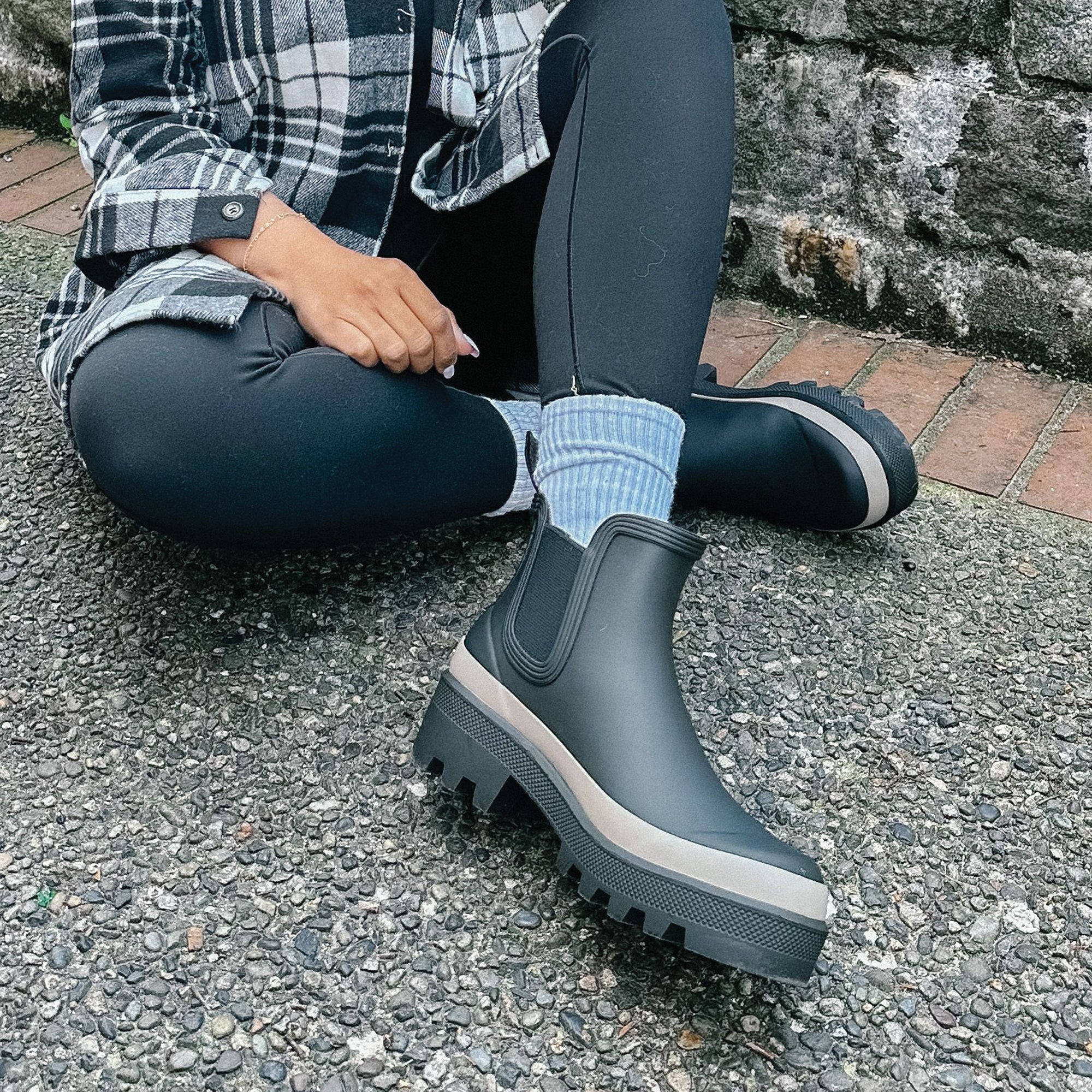 Madewell chelsea rain boots hotsell