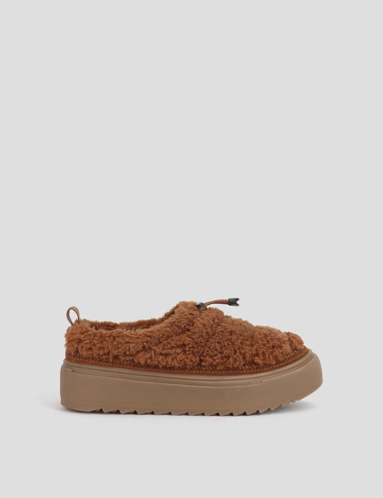 Arlo Women’s Toggle Slip On
