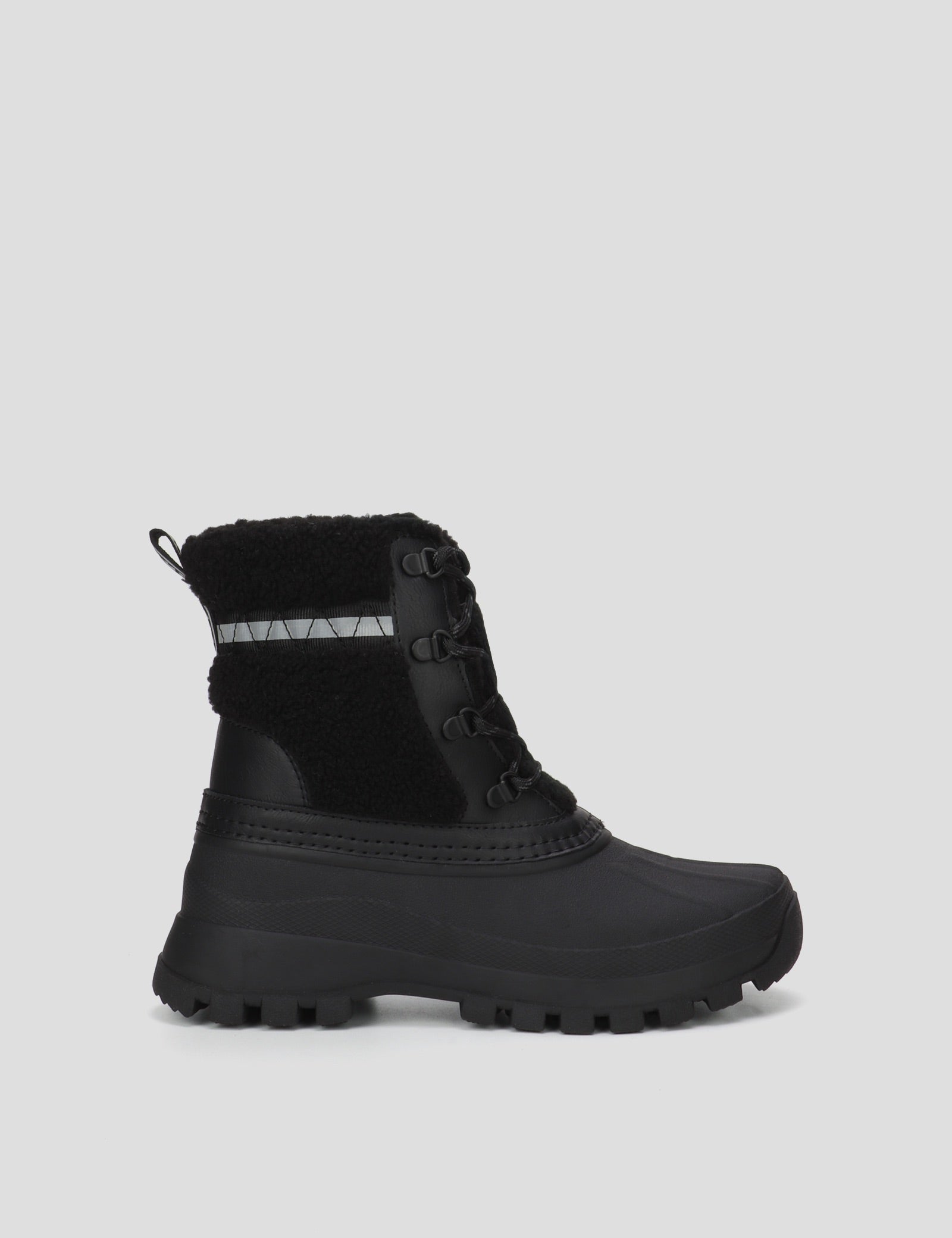 Fernie Women’s Faux Sherpa Lace-Up Boot