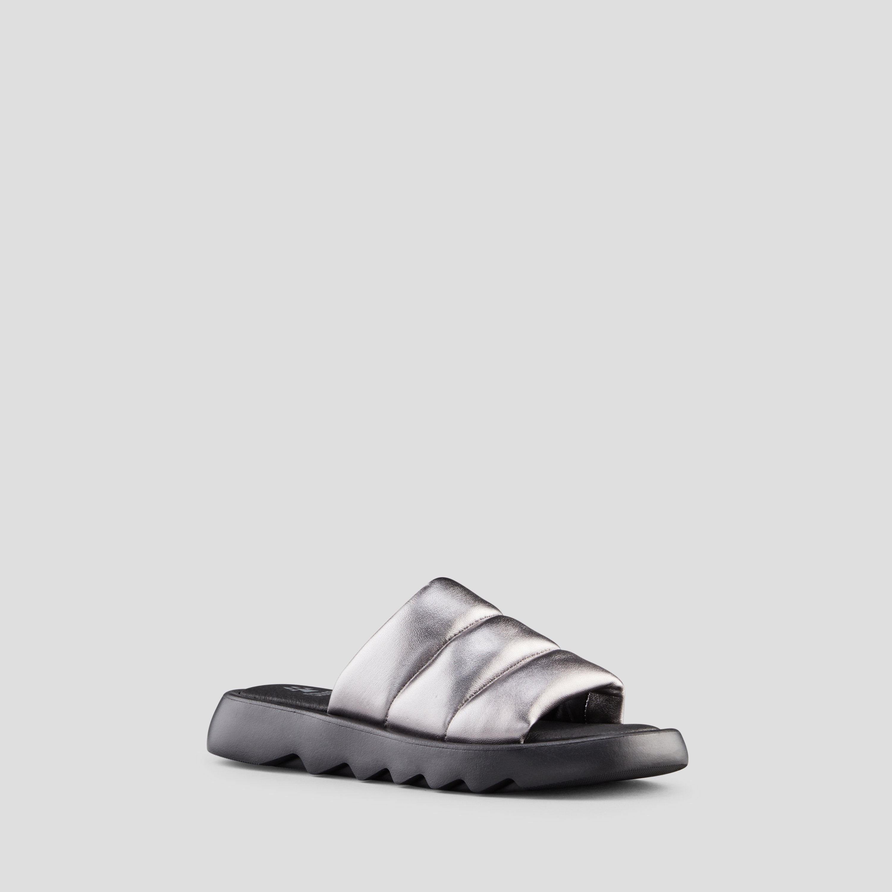 Julep Women's Metallic Leather Water-repellent Sandal | Cougar Shoes US