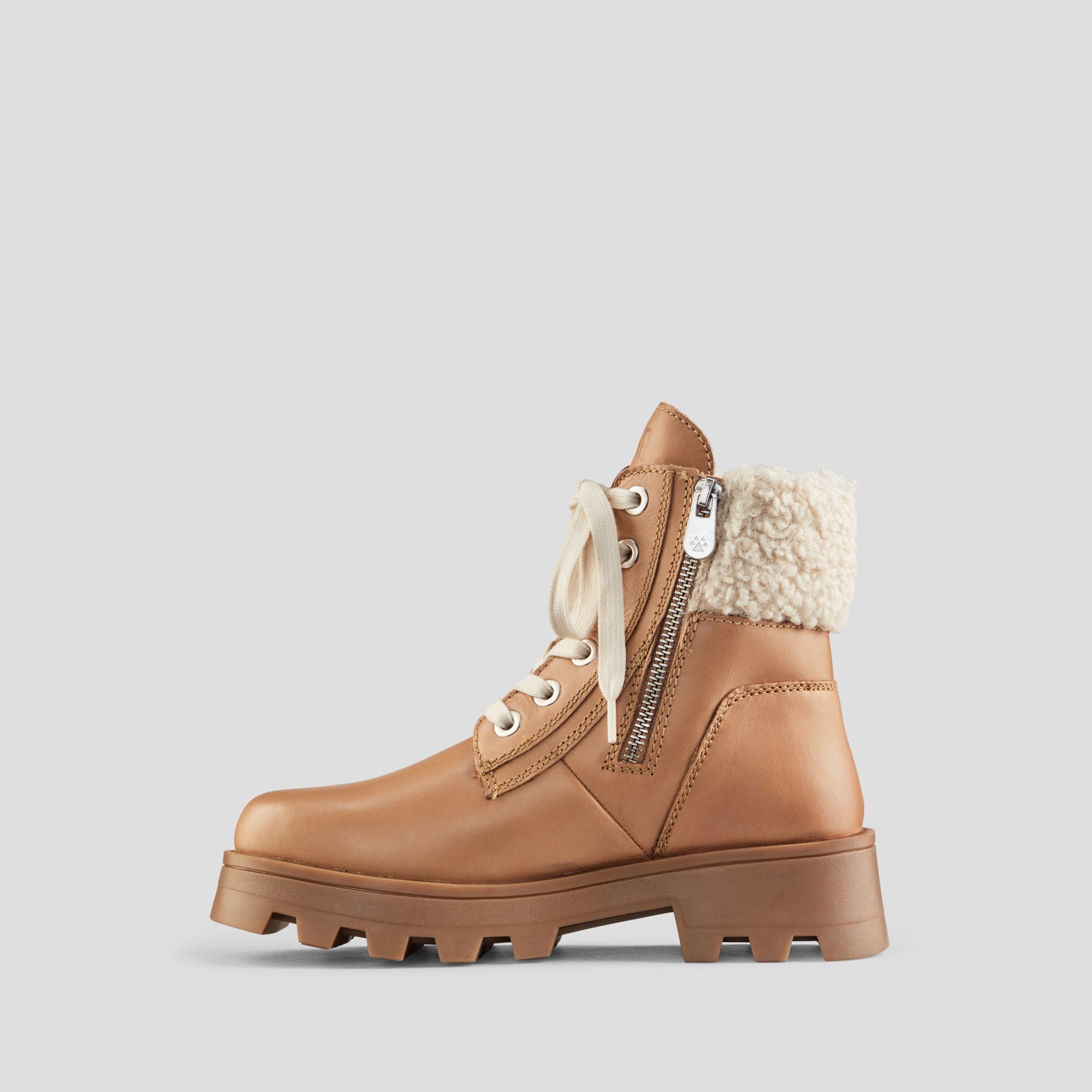 Stella Leather Waterproof Boot with PrimaLoft® - Color Caramel
