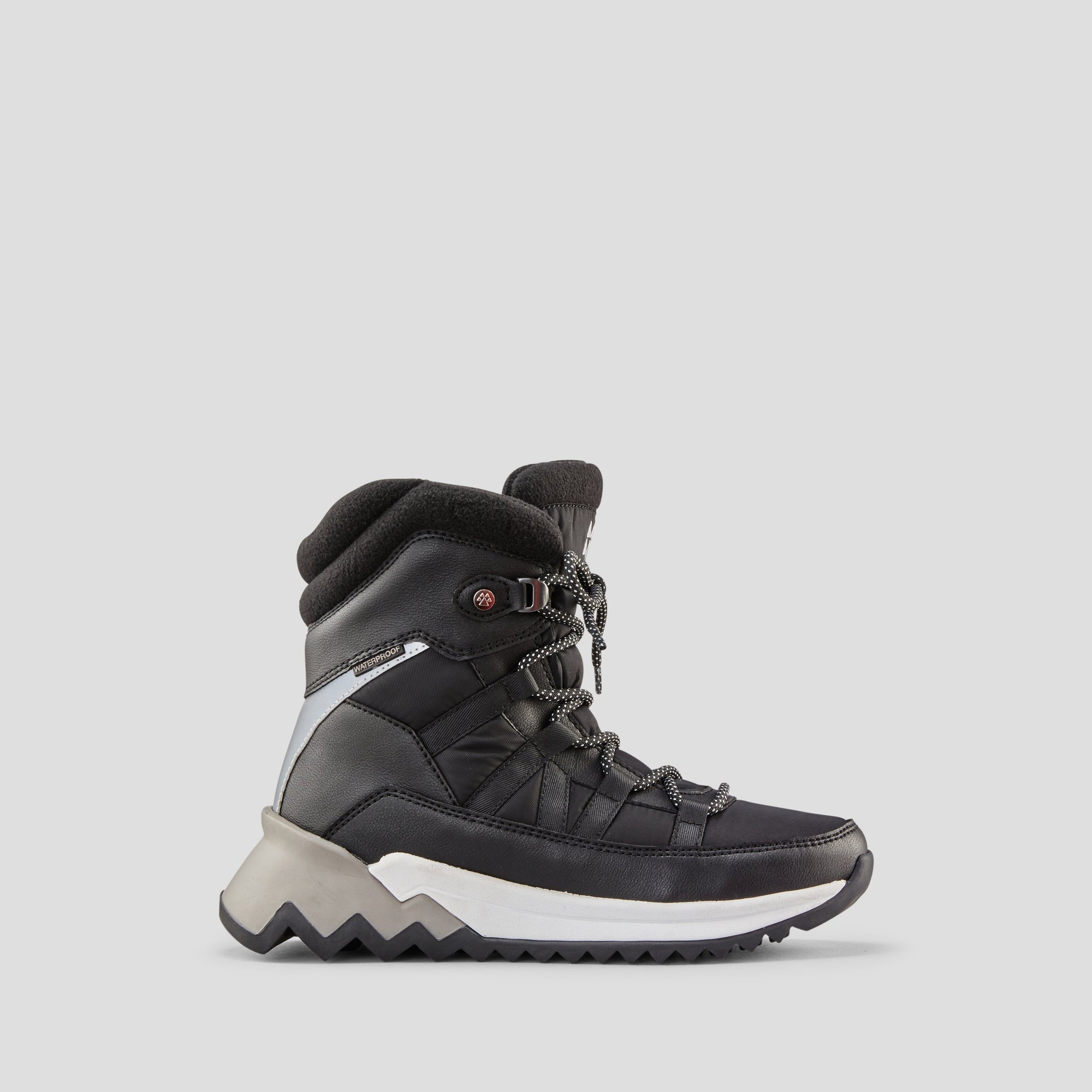 Steez Nylon Waterproof Sneaker with PrimaLoft® - Color Black